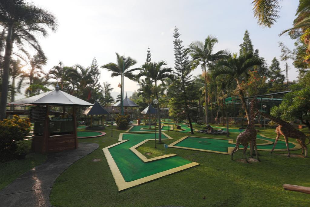 Royal Safari Garden Resort And Convention Bogor Zewnętrze zdjęcie