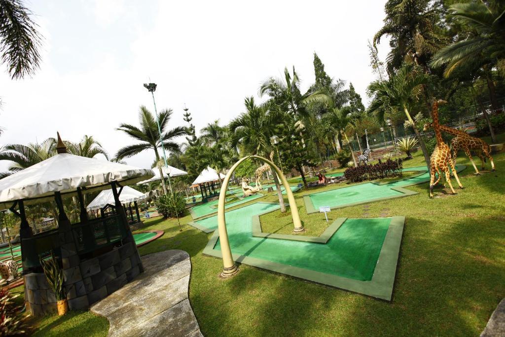 Royal Safari Garden Resort And Convention Bogor Zewnętrze zdjęcie